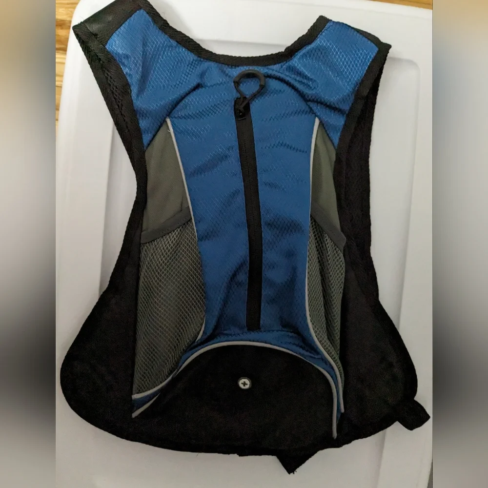 Form + Focus NWT backpack - Picture 6 of 6